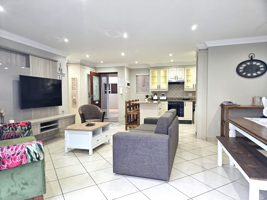 2 Bedroom Property for Sale in Wavecrest Eastern Cape